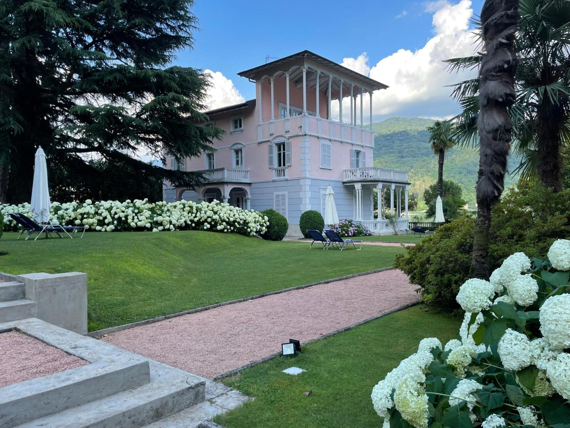 Ville Lago Lugano Porto Ceresio Εξωτερικό φωτογραφία